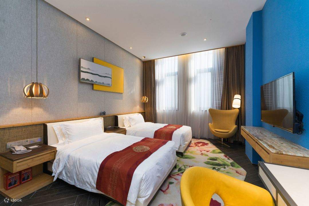 [Inside Gankeng Ancient Town/Directly reach Futian Port Line 10] Shenzhen OCT Gankeng Ancient Town - Nanxianglou Art Hotel Accommodation Package